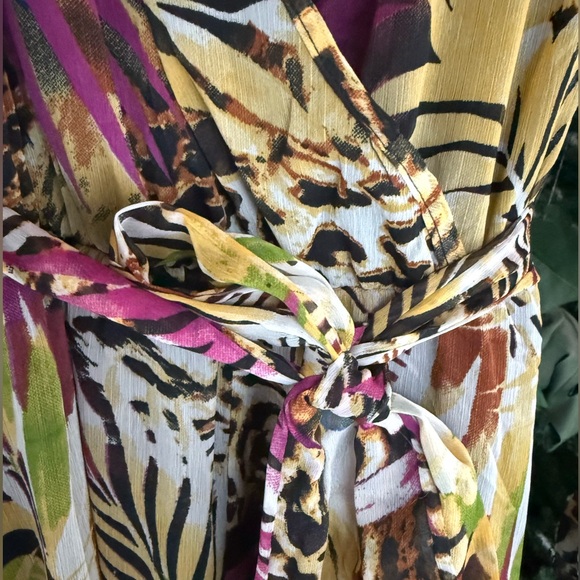 NWT SpyZone Exchange Tropical Leopard Wrap Maxi Dress Long Sleeve Resort Size M - Picture 4 of 7